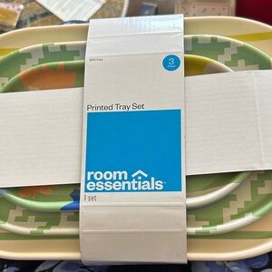 Room Essentials Green and Orange Tray Set